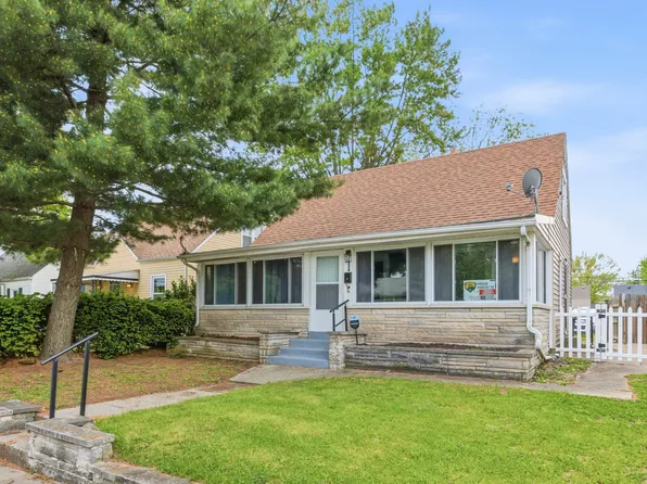 226 S 6th Ave, Beech Grove, IN 46107