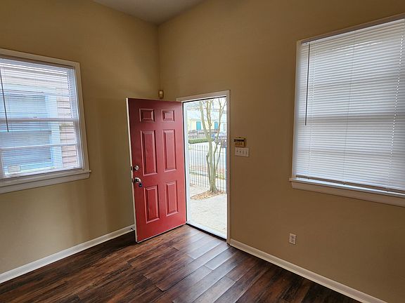 2nd image of 7723 Zimpel St