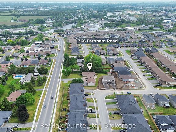 2nd image of 366 Farnham Rd