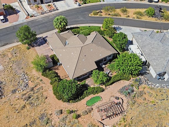 5th image of 2353 W Valley View Dr