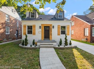 16870 Ashton Ave, Detroit, MI 48219