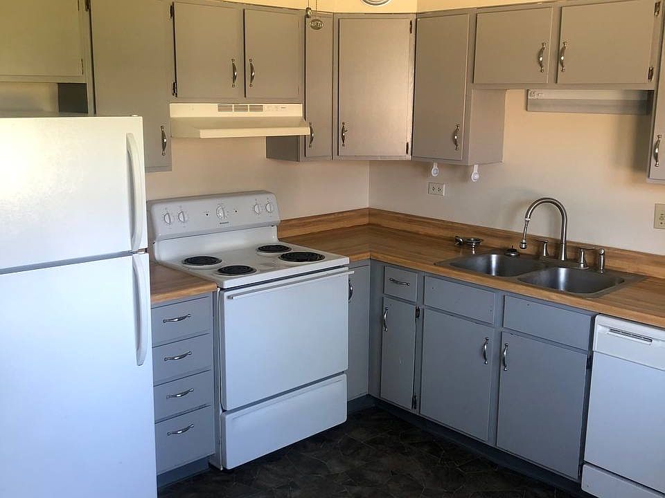 1st image of 1016 Manchester Ct APT D