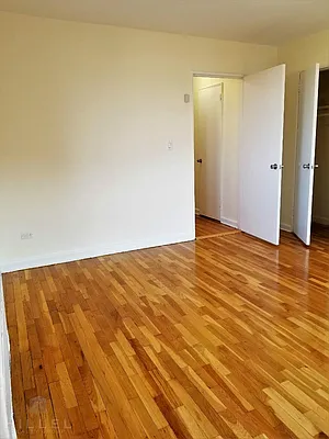 Rented by Hillel Realty Group | media 34