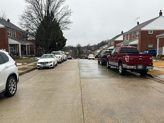 5th image of 1120 Hollen Rd