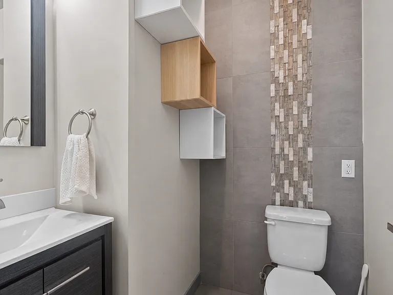 4805 Aschoff Pl #260011205 — Photo 16