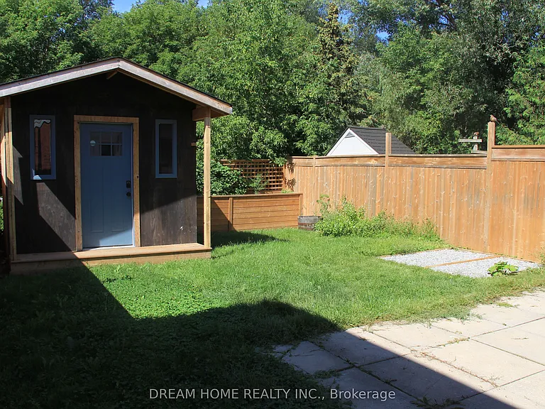 50 Pickett Cres — Photo 24
