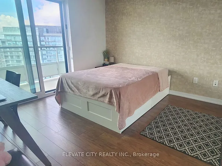 2560 Eglinton Ave W #2105 — Photo 6