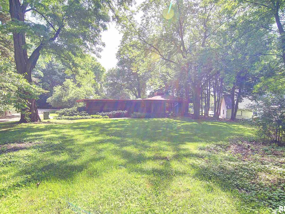 405 Oakhurst Dr, Clinton, IA 52732 Zillow