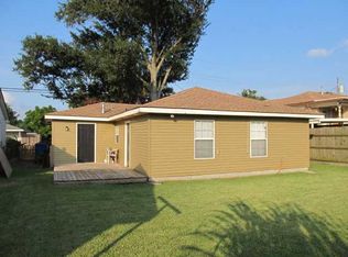 3016 Hero Dr, Gretna, LA 70053