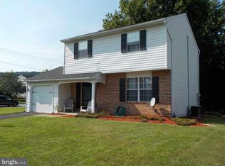 2000 Haddam Neck Ct, Harrisburg, PA 17110