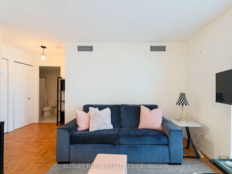 99 Hayden St #806 — Photo 14