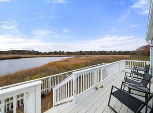 156 Sandwich Rd, Wareham, MA 02571