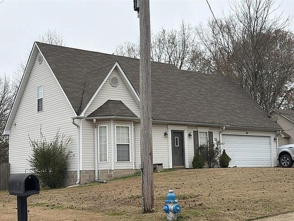 3rd image of 49 Fredricksburg Dr