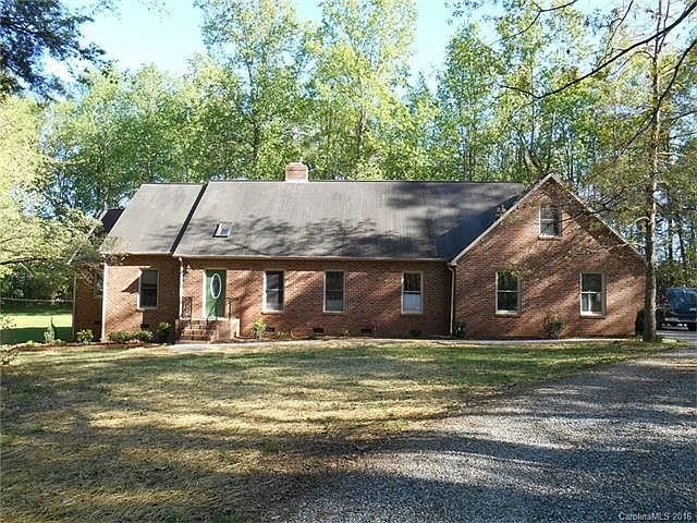 1st image of 125 Randall Ln