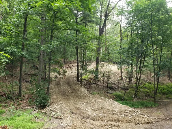 9 Hideaway Ln, Huntingdon, PA 16652