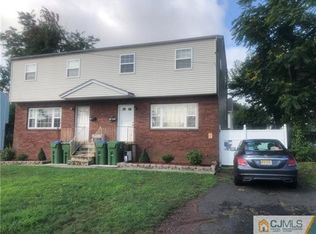 6 Reed St, Edison, NJ 08817