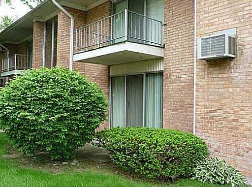 1st image of 1209 Island Dr APT 201