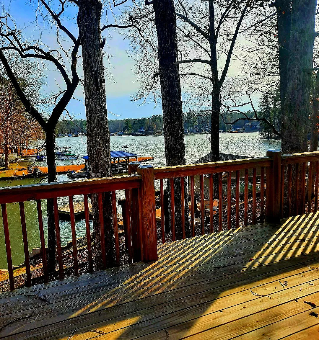 256 Cochran Rd — Photo 3