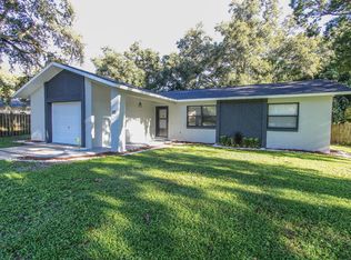 20 S Hibiscus Ave, Crystal River, FL 34429