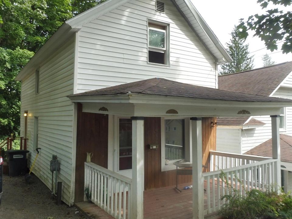 1st image of 90 Ford Ave
