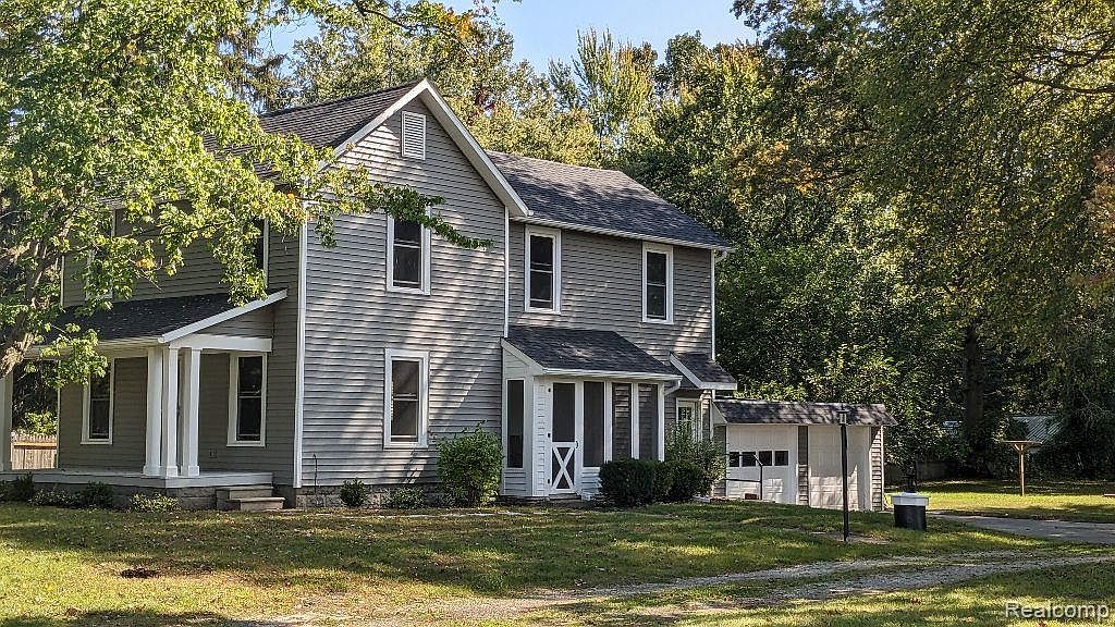 813 W Dean Rd, Temperance, MI 48182 | Zillow