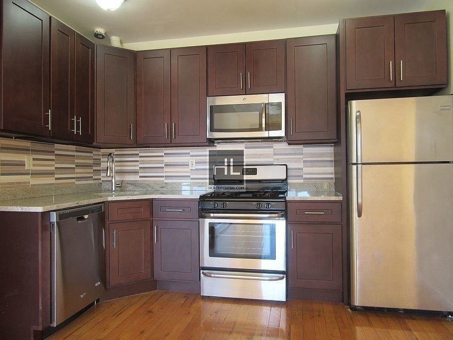 1st image of 255 15th St APT 304