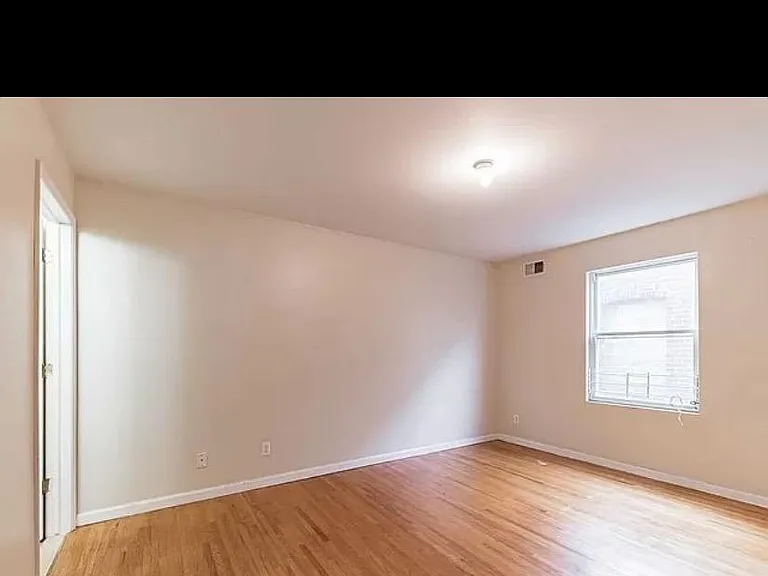 386 New St #2 — Photo 7