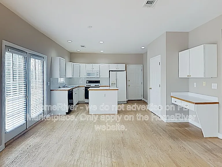 3708 Dunlin Shore Ct — Photo 4