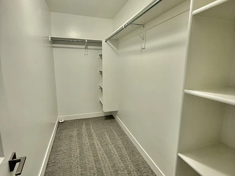 6871 S 190 E — Photo 26