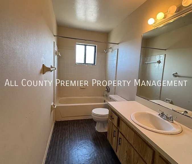 1764 Memphis Ave — Photo 8