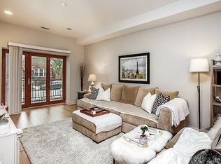3308 S Lowe Ave #1, Chicago, IL 60616