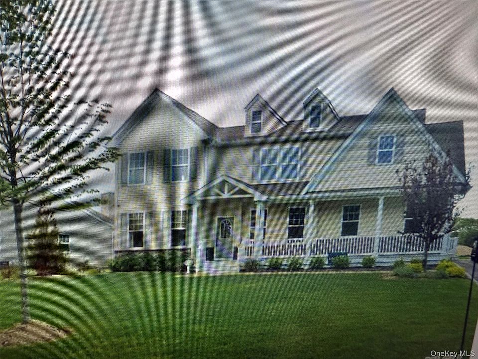 1st image of 55 Hamptons Court Drive #55