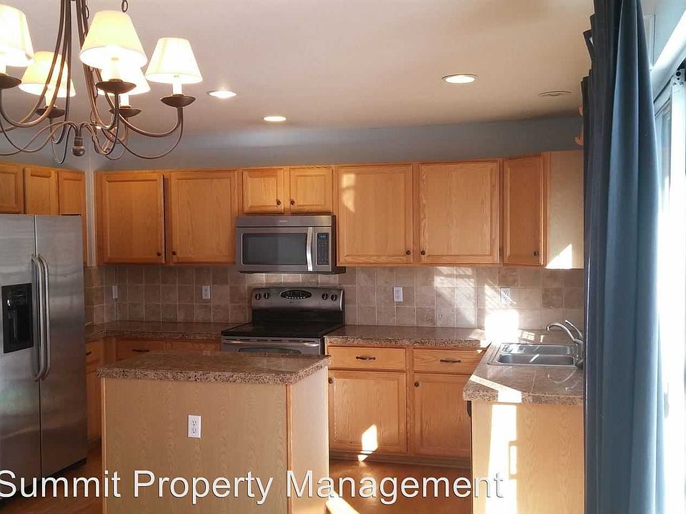2nd image of 9640 Cove Creek Dr