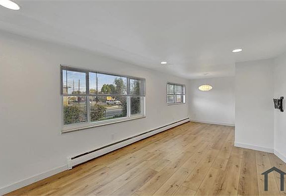 3rd image of 7205 Tennyson St APT 4