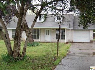 624 S Main St, Lockhart, TX 78644