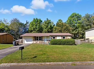 3313 Cindy Ln, Knoxville, TN 37912