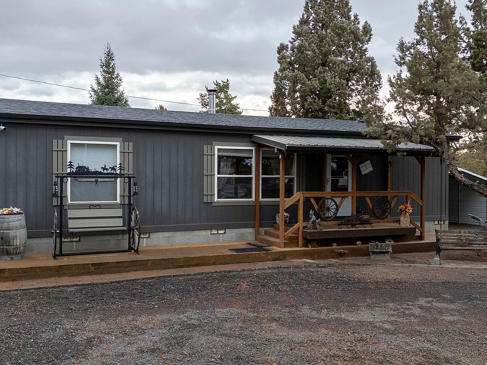 1st image of 4572 NW 49th Ln