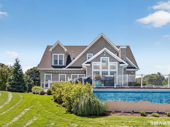 48 Bakers Cove, Groton, CT 06340