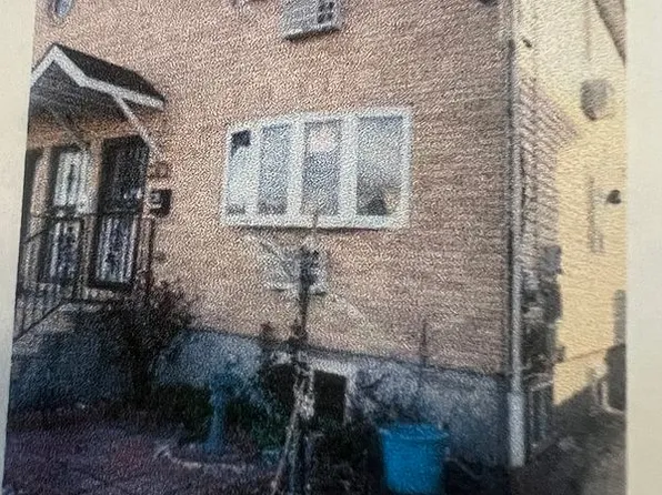 109-14 155th St, Jamaica, NY 11433