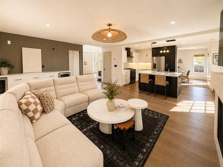 8909 Rocky Shore Dr — Photo 5