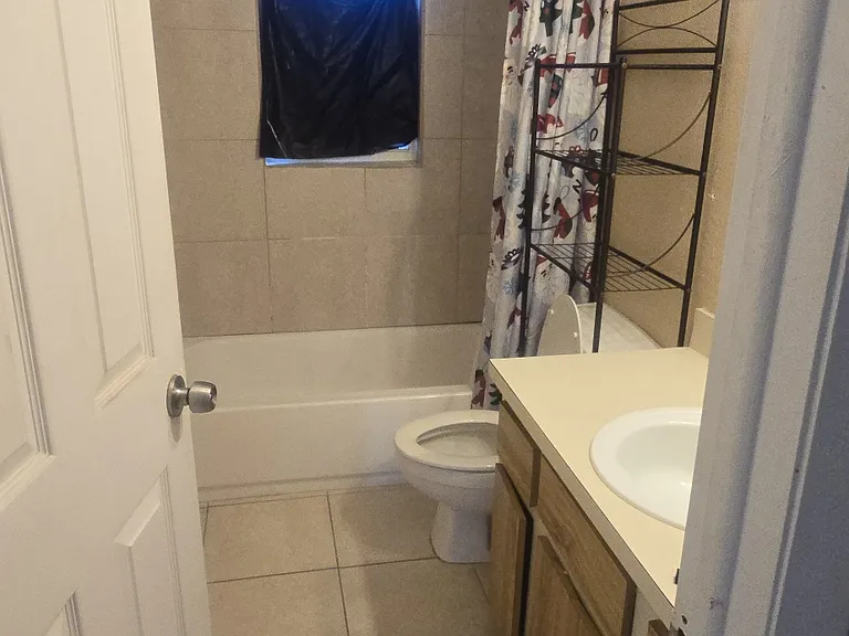 11431 Char Ann Dr #8 — Photo 8