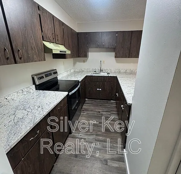 114 Old Athens Pike #2F — Photo 3