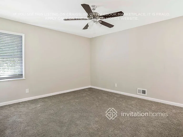 142 Learner Ct SE — Photo 18