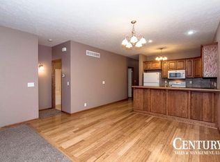 3150 King Ridge Blvd, Lincoln, NE 68504