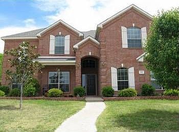 1st image of 902 Dover Heights Trl