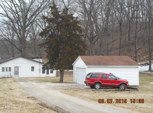 2230 Schuyler Dr, Peru, IL