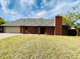 1906 Sandridge St, Enid, OK 73703