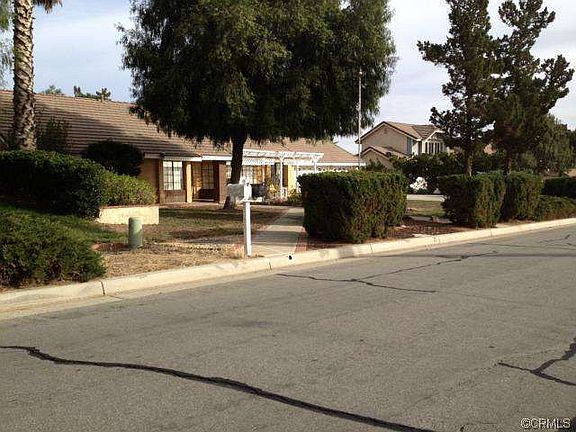 2nd image of 12080 Pettit St