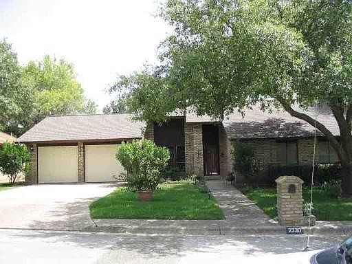 1st image of 2330 QUAIL HOLLOW DR