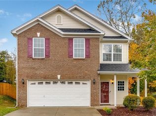 846 Peachtree Meadows Cir, Kernersville, NC 27284